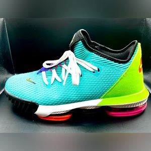 Men’s Nike Lebron 16 Low Air Max Trainer 2 Size 12
